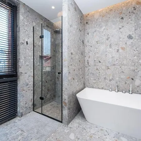 Villa Luxury House Vovere