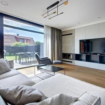 Luxury House Vovere ヴィラ ヴィリニュス